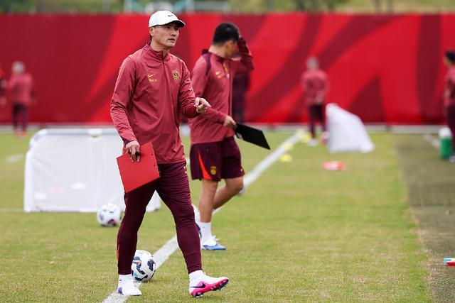 九游体育网页版-国足迪拜拉练为3月热身赛蓄力，部分U23球员将补充入队