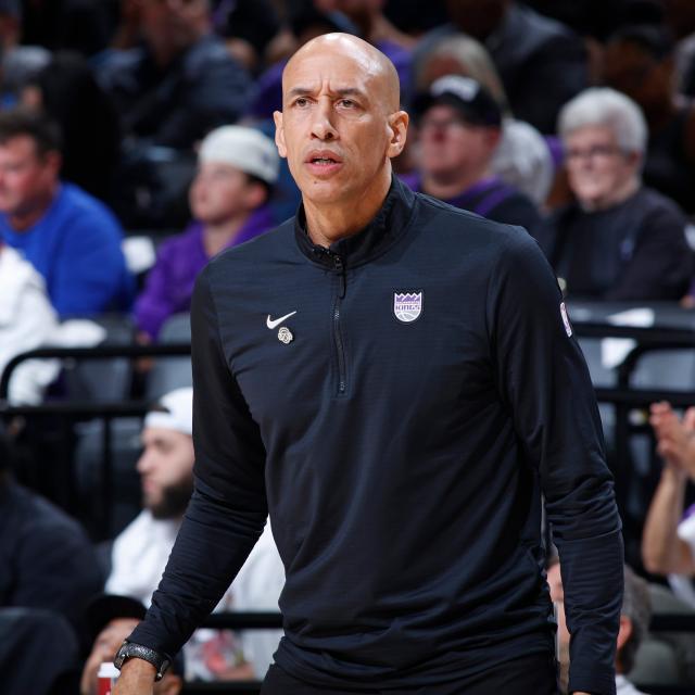 NBA比分-带队西部垫底仍可保住帅位！国王认可克里斯蒂表现